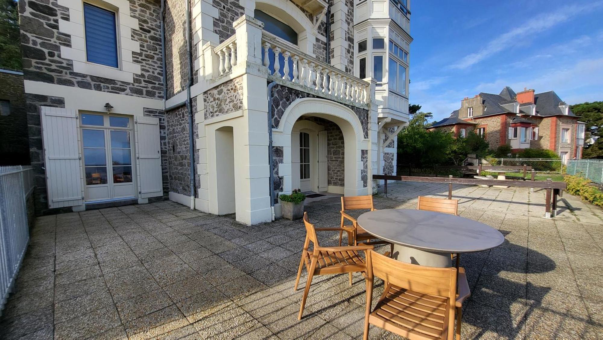 Vue Pleine Mer A La Perle Marine - La Terrasse Dinard Kültér fotó